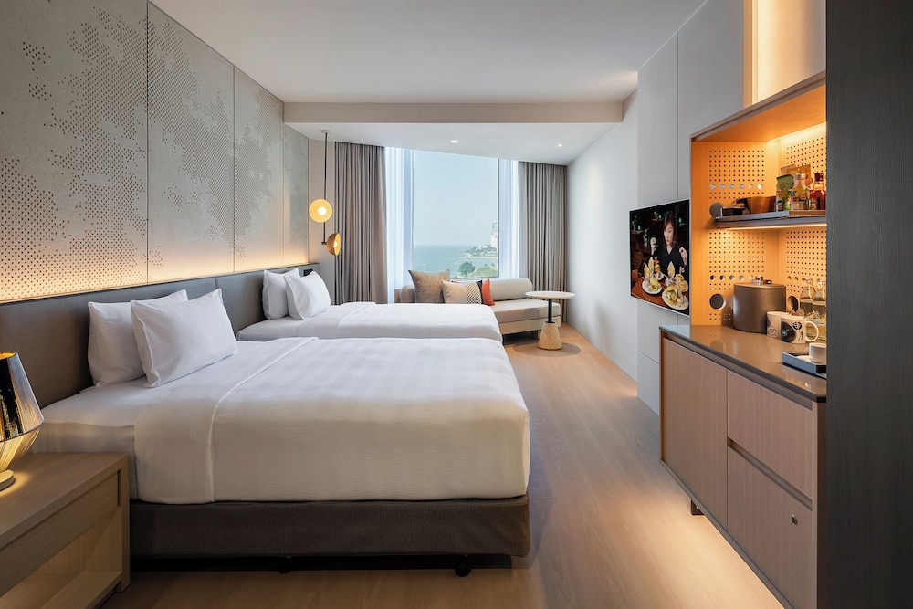Hard Rock Hotel Pattaya — Hotel rooms in Pattaya, Chonburi