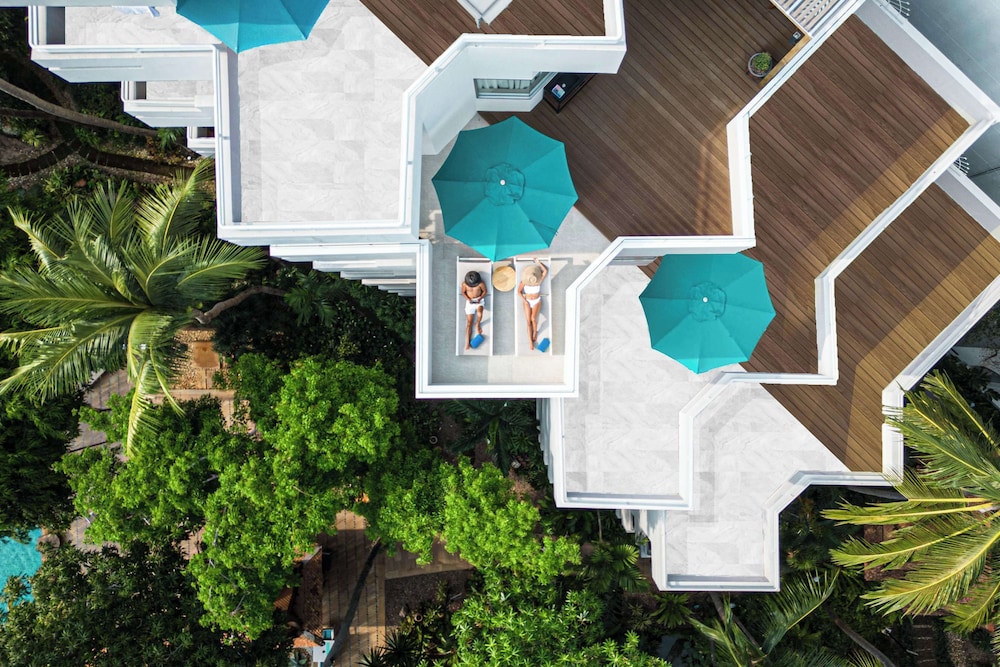 Avani Pattaya Resort — Hotel building in Pattaya, Chonburi