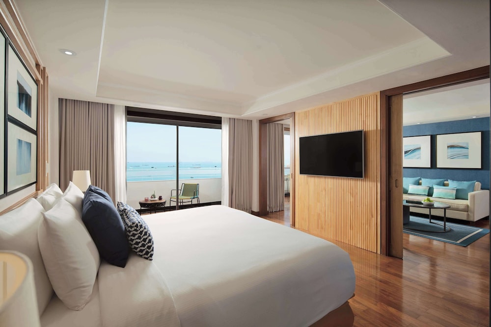 Avani Pattaya Resort — Hotel rooms in Pattaya, Chonburi