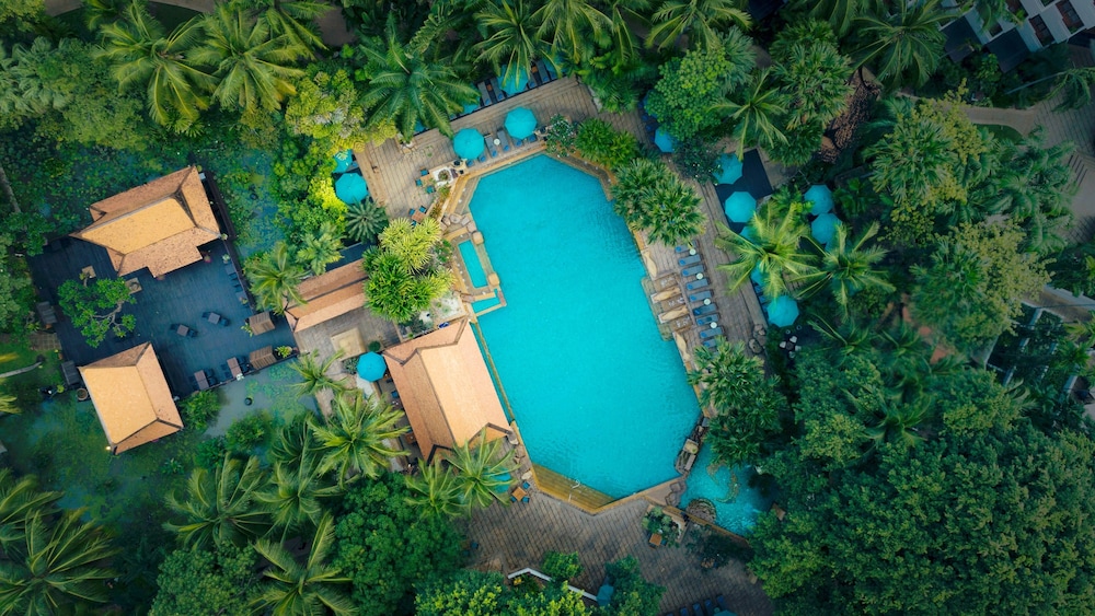 Avani Pattaya Resort — Swimming pool in Pattaya, Chonburi