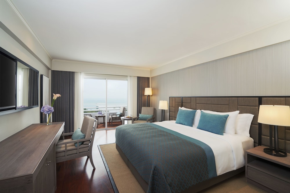 Avani Pattaya Resort — Hotel rooms in Pattaya, Chonburi