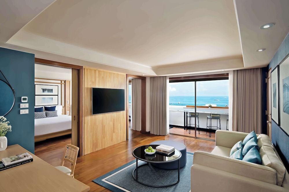Avani Pattaya Resort — Hotel rooms in Pattaya, Chonburi
