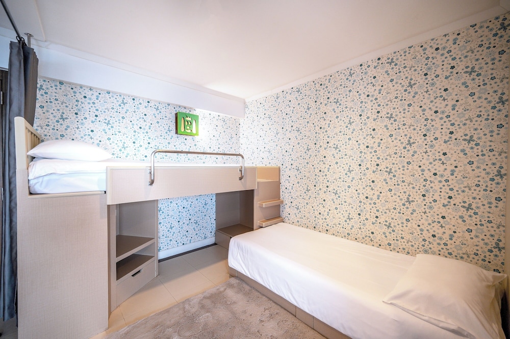 Heeton Concept Hotel Pattaya by Compass Hospitality — Hotel rooms in Pattaya, Chonburi