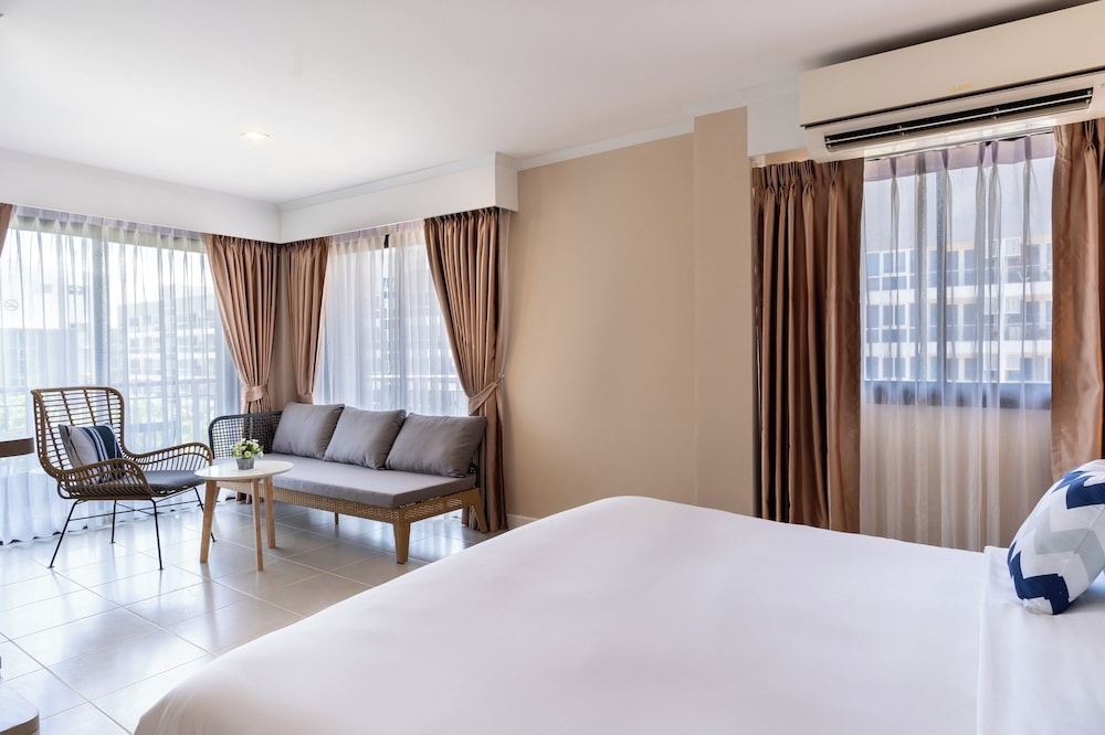 Heeton Concept Hotel Pattaya by Compass Hospitality — Hotel rooms in Pattaya, Chonburi
