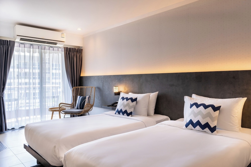 Heeton Concept Hotel Pattaya by Compass Hospitality — Hotel rooms in Pattaya, Chonburi
