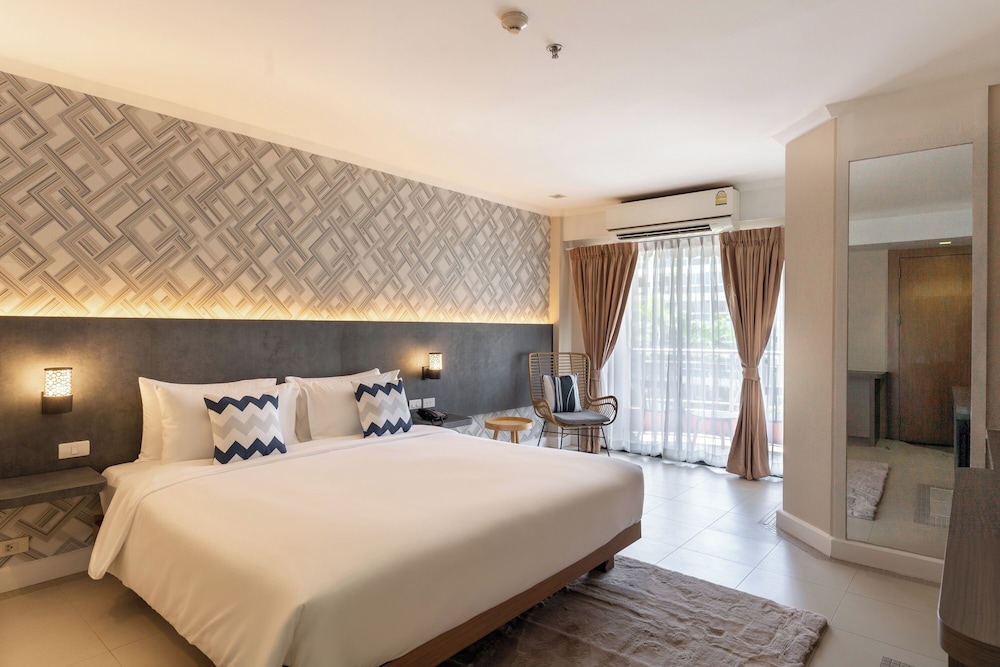 Heeton Concept Hotel Pattaya by Compass Hospitality — Hotel rooms in Pattaya, Chonburi