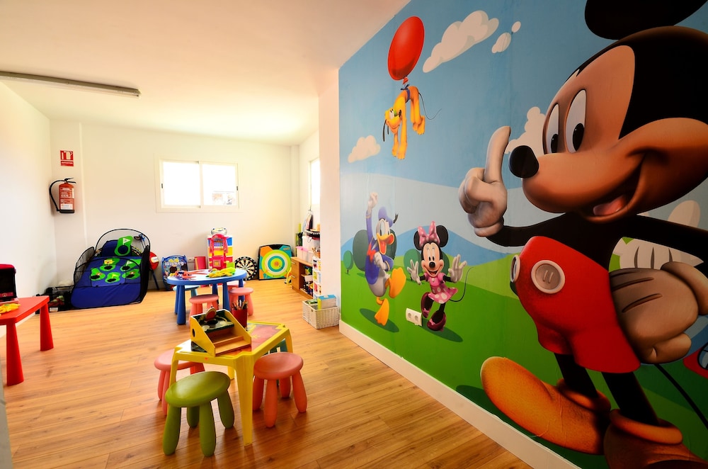 Hotel Olympus — Attractions for children in Benidorm, Valencian Community