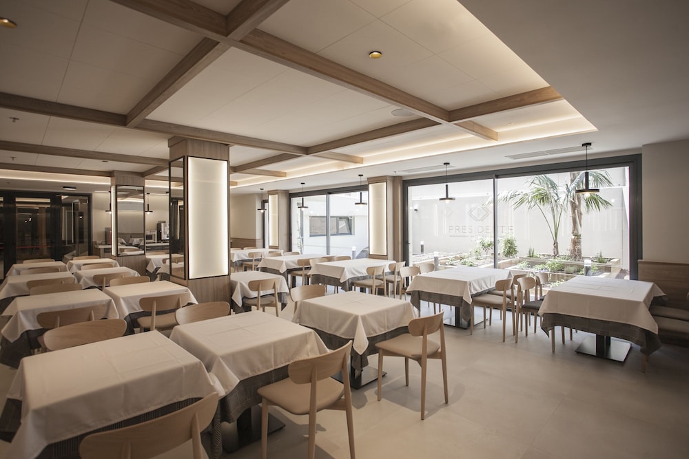 Hotel Presidente — Restaurant & bars in Benidorm, Valencian Community