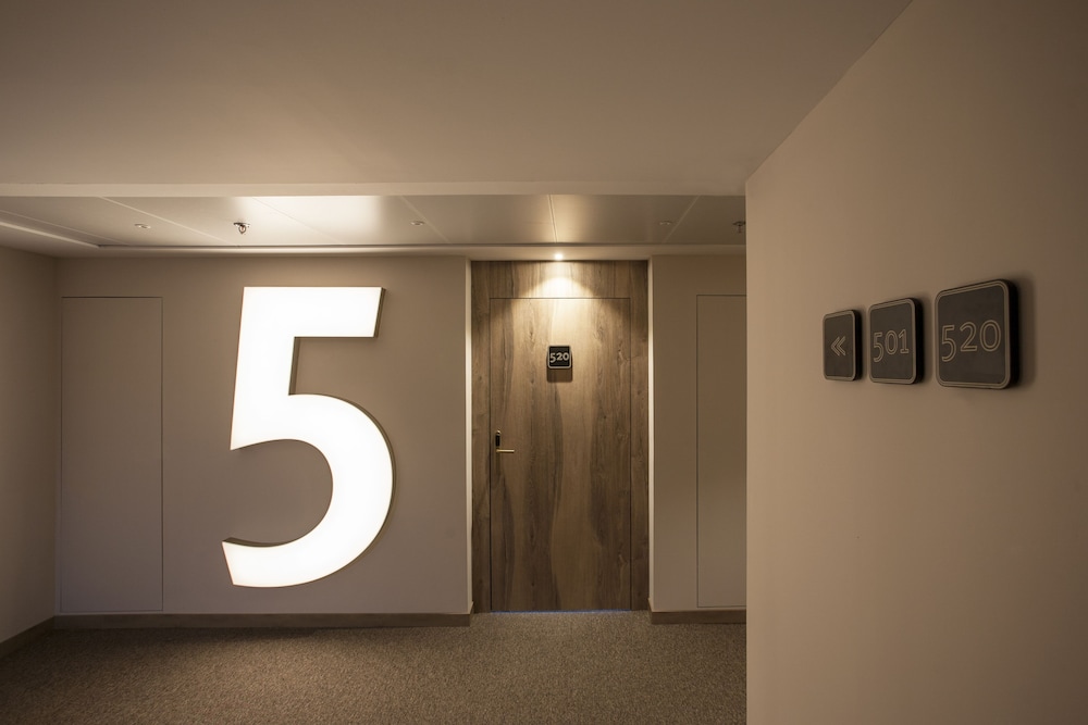 Hotel Presidente — Hotel building in Benidorm, Valencian Community