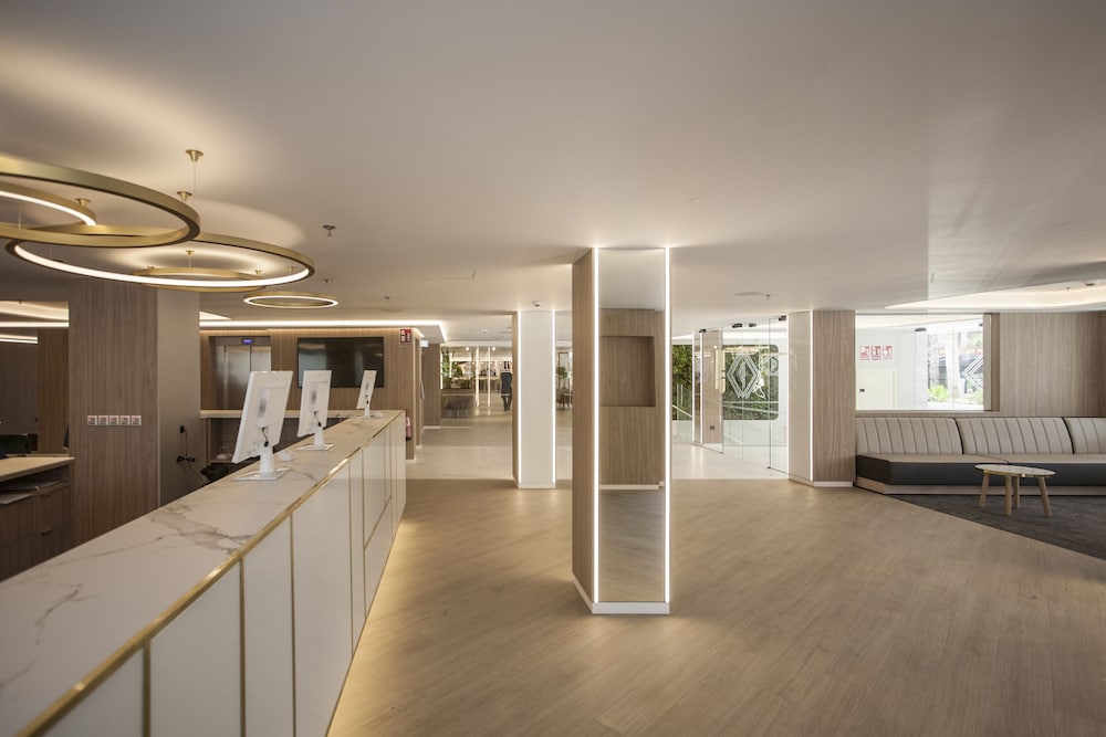 Hotel Presidente — Hotel building in Benidorm, Valencian Community