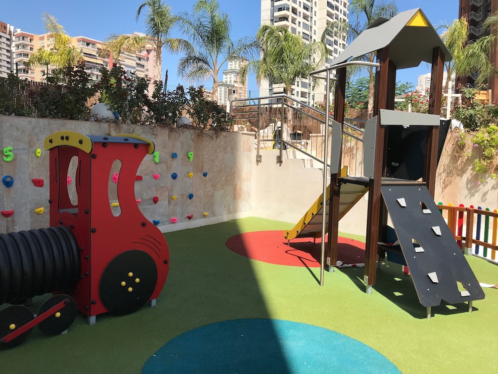 Hotel Presidente — Attractions for children in Benidorm, Valencian Community