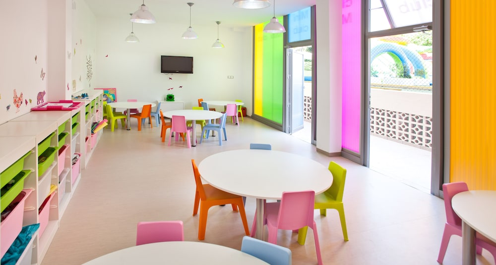 Hotel RH Princesa By Hoteles RH — Attractions for children in Benidorm, Valencian Community