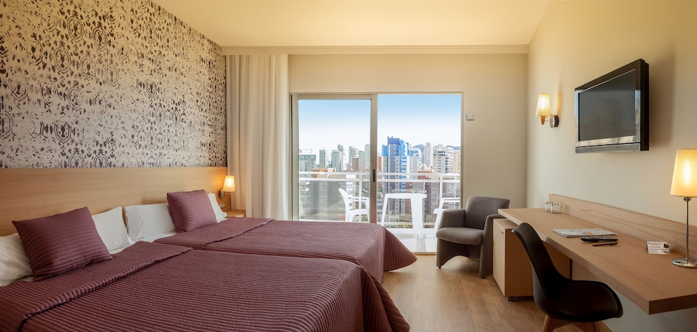 Hotel RH Princesa By Hoteles RH — Hotel rooms in Benidorm, Valencian Community
