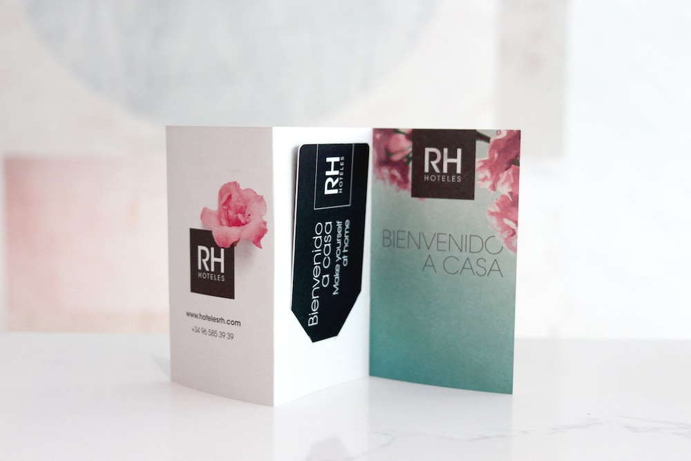 Hotel RH Princesa By Hoteles RH — Hotel building in Benidorm, Valencian Community
