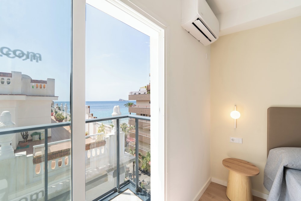 Hotel RH Sol By Hoteles RH — Hotel rooms in Benidorm, Valencian Community