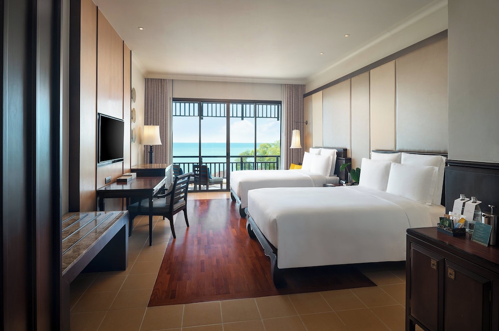 InterContinental Pattaya Resort by IHG — Hotel rooms in Pattaya, Chonburi