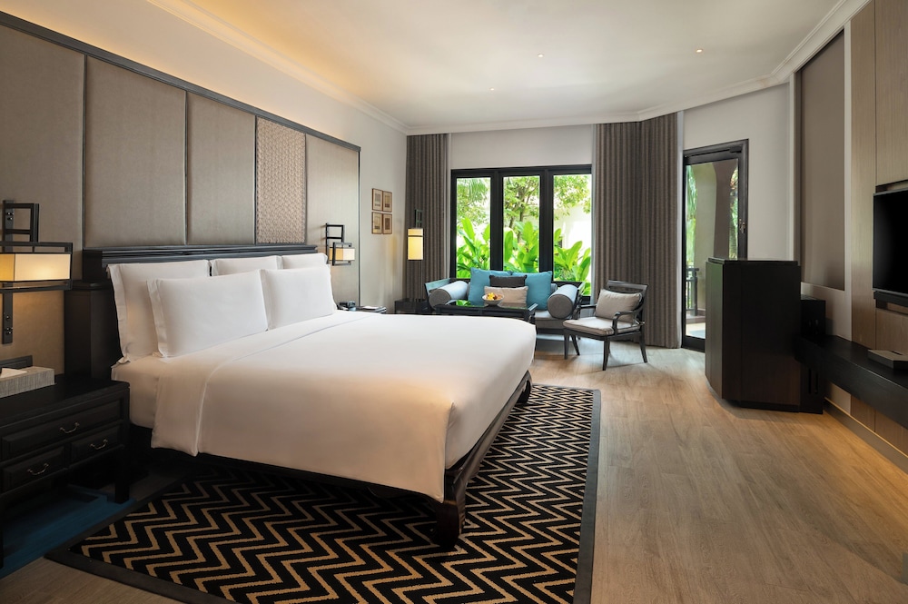 InterContinental Pattaya Resort by IHG — Hotel rooms in Pattaya, Chonburi