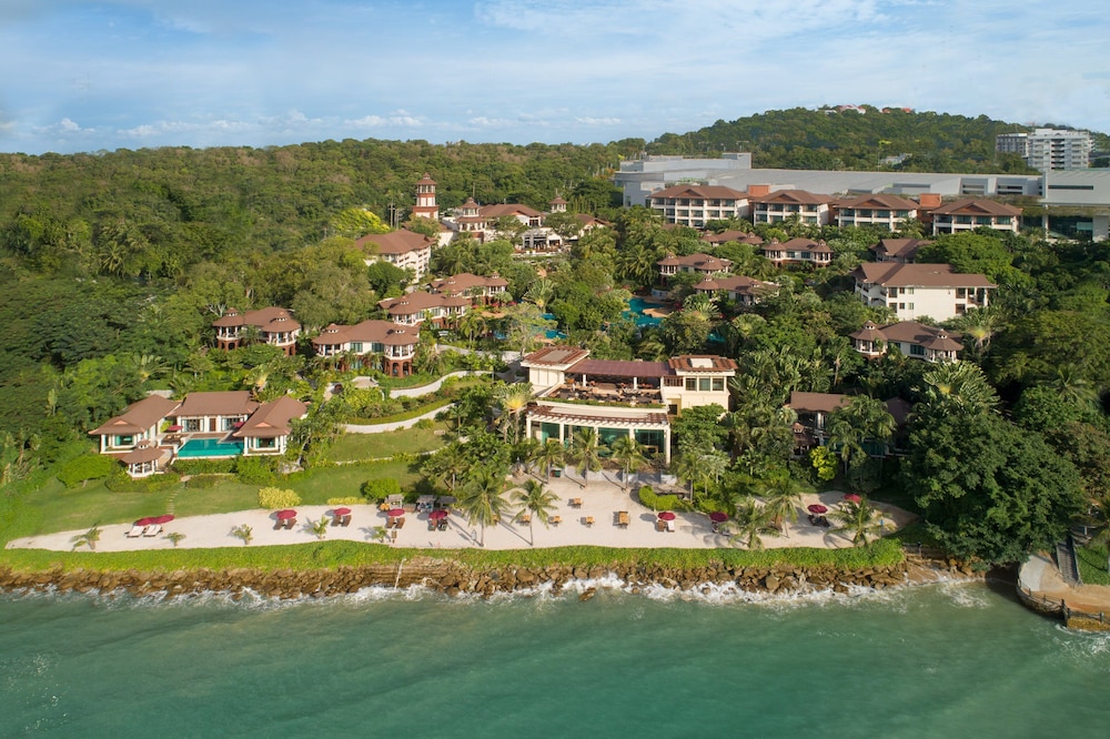 InterContinental Pattaya Resort by IHG — Beach in Pattaya, Chonburi