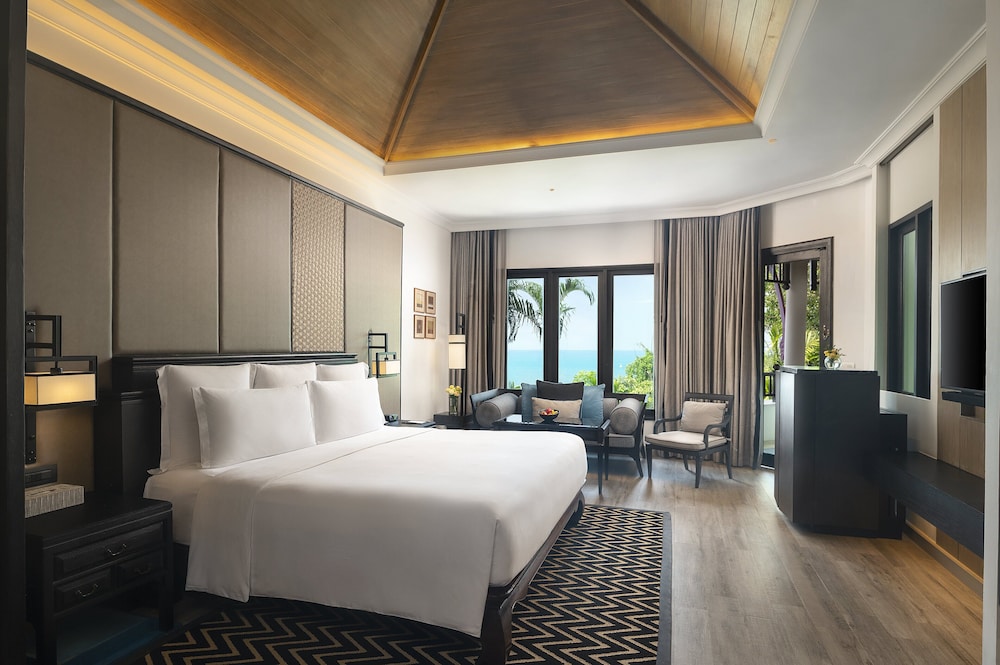 InterContinental Pattaya Resort by IHG — Hotel rooms in Pattaya, Chonburi