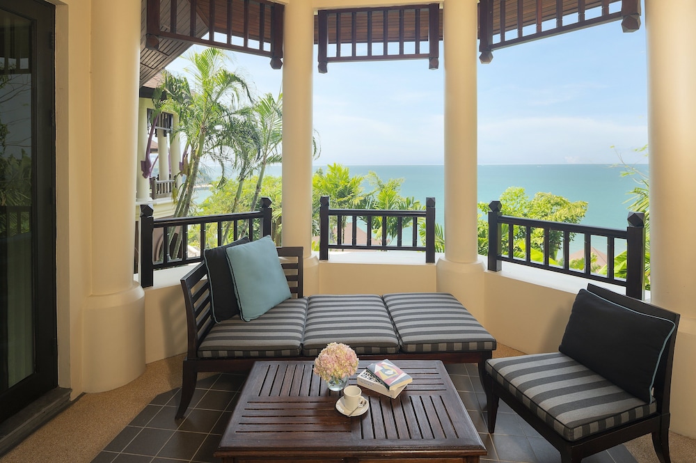 InterContinental Pattaya Resort by IHG — Hotel rooms in Pattaya, Chonburi