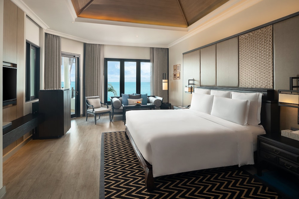 InterContinental Pattaya Resort by IHG — Hotel rooms in Pattaya, Chonburi