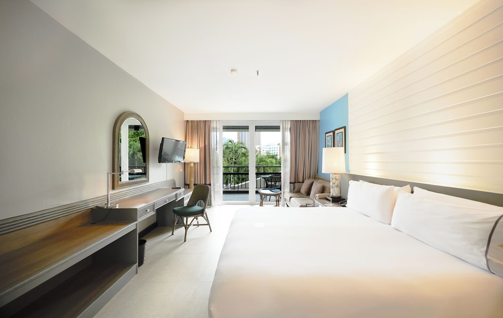 SIAM BAYSHORE RESORT PATTAYA — Hotel rooms in Pattaya, Chonburi