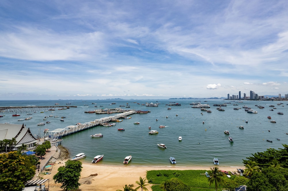 SIAM BAYSHORE RESORT PATTAYA — Beach in Pattaya, Chonburi