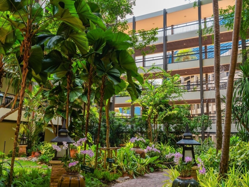 SIAM BAYSHORE RESORT PATTAYA — Hotel building in Pattaya, Chonburi