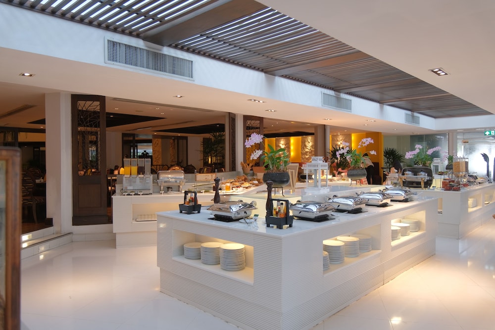 SIAM BAYSHORE RESORT PATTAYA — Restaurant & bars in Pattaya, Chonburi