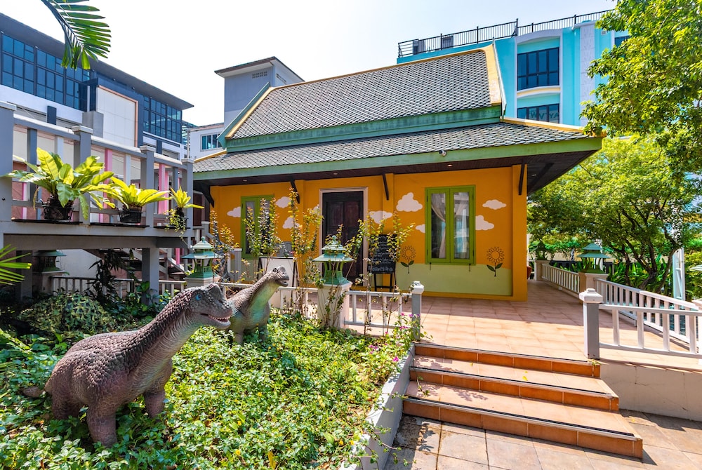 The Bayview Hotel Pattaya — Attractions for children in Pattaya, Chonburi