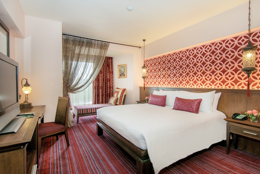 The Bayview Hotel Pattaya — Hotel rooms in Pattaya, Chonburi