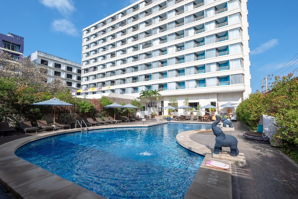 The Bayview Hotel Pattaya — Main photo in Pattaya, Chonburi