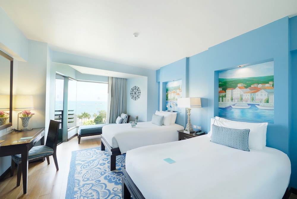 The Bayview Hotel Pattaya — Hotel rooms in Pattaya, Chonburi