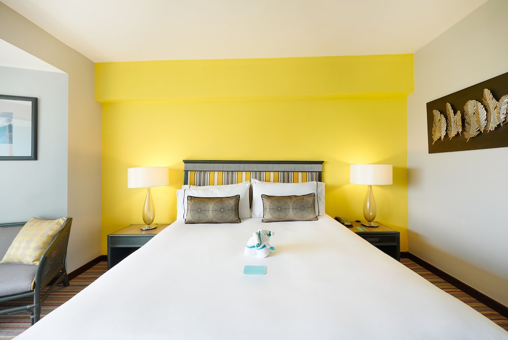 The Bayview Hotel Pattaya — Hotel rooms in Pattaya, Chonburi