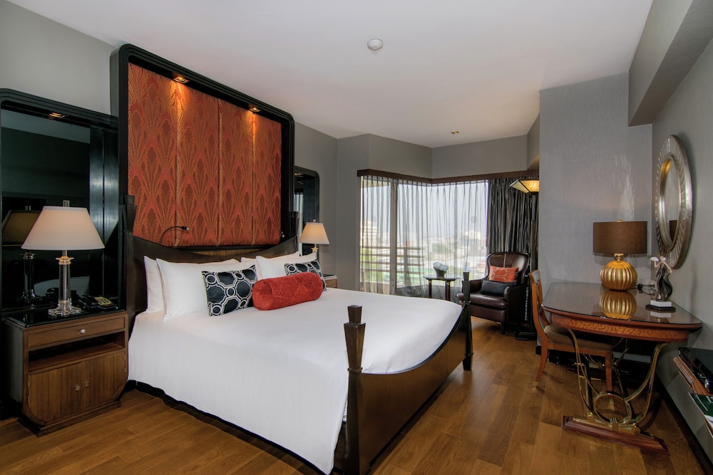 The Bayview Hotel Pattaya — Hotel rooms in Pattaya, Chonburi
