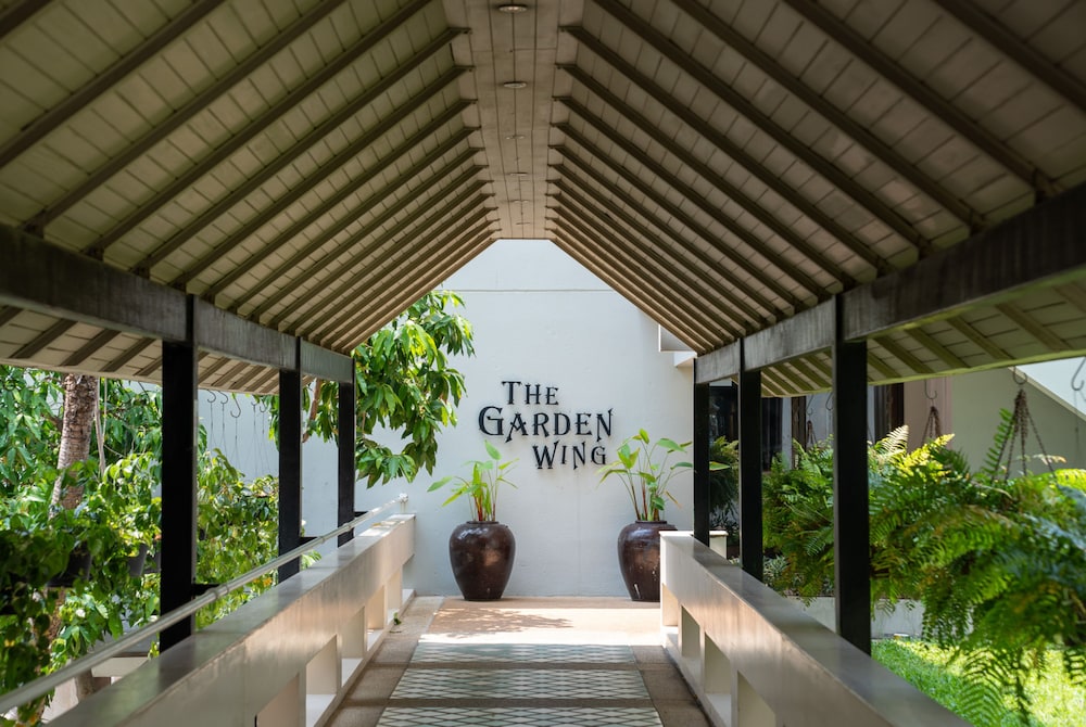 The Bayview Hotel Pattaya — Hotel building in Pattaya, Chonburi