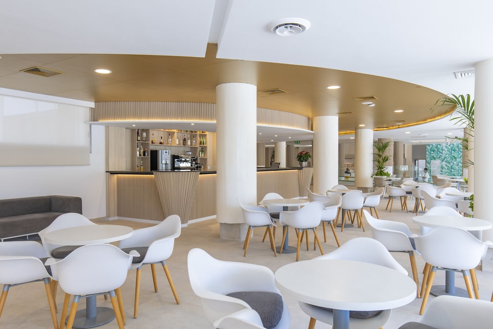 Hotel Rosamar Benidorm — Restaurant in Benidorm, Valencian Community