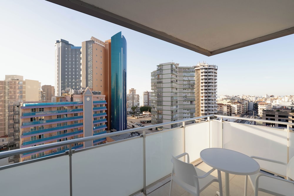 Hotel RH Royal - Recommended for Adults By Hoteles RH — Rooms in Benidorm, Valencian Community