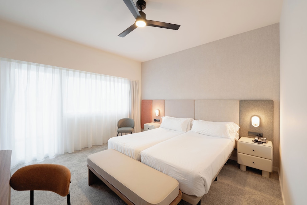 Hotel RH Royal - Recommended for Adults By Hoteles RH — Rooms in Benidorm, Valencian Community