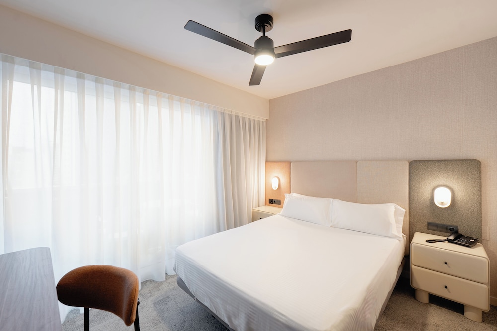 Hotel RH Royal - Recommended for Adults By Hoteles RH — Rooms in Benidorm, Valencian Community