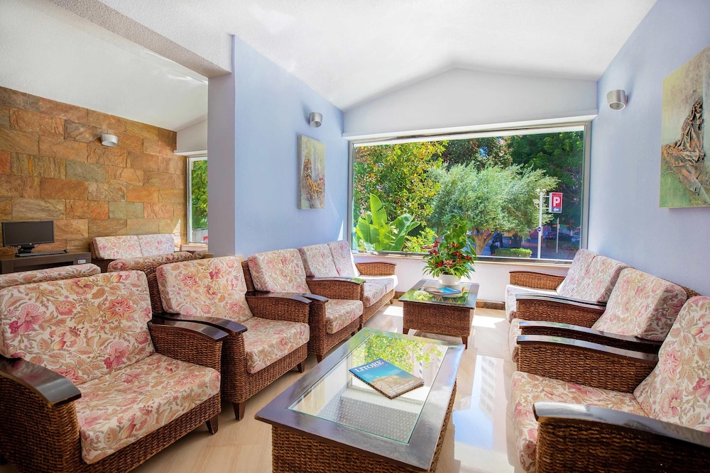 Hotel Servigroup Castilla — Hotel building in Benidorm, Valencian Community