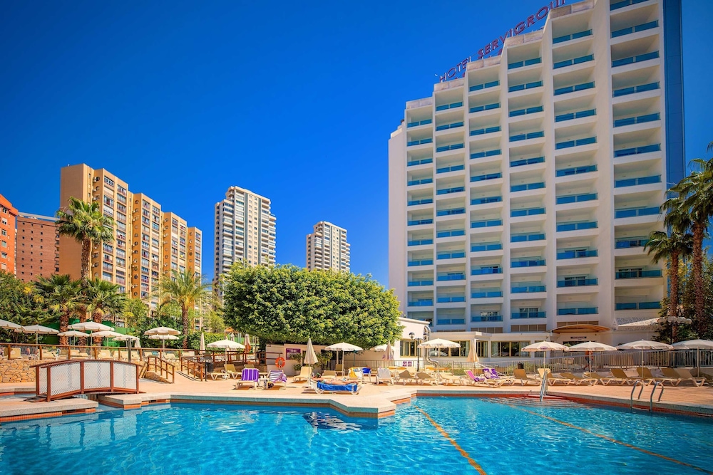 Hotel Servigroup Castilla — Swimming pool in Benidorm, Valencian Community