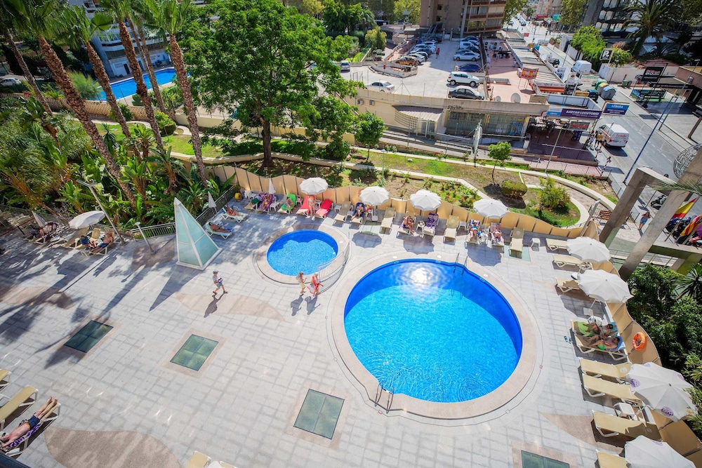 Hotel Servigroup Diplomatic — Swimming pool in Benidorm, Valencian Community
