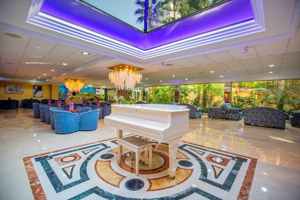 Hotel Servigroup Diplomatic — Hotel building in Benidorm, Valencian Community