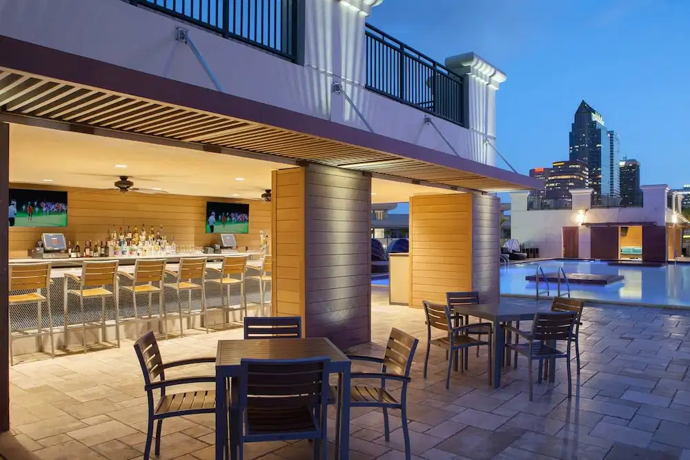 Tampa Marriott Water Street — Restaurant & bars in Tampa, Florida