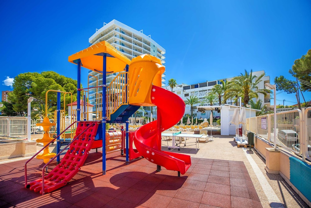 Hotel Servigroup Torre Dorada — Attractions for children in Benidorm, Valencian Community