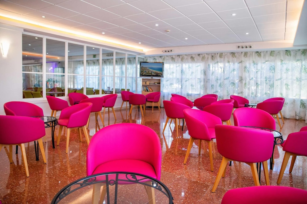 Hotel Servigroup Torre Dorada — Restaurant & bars in Benidorm, Valencian Community