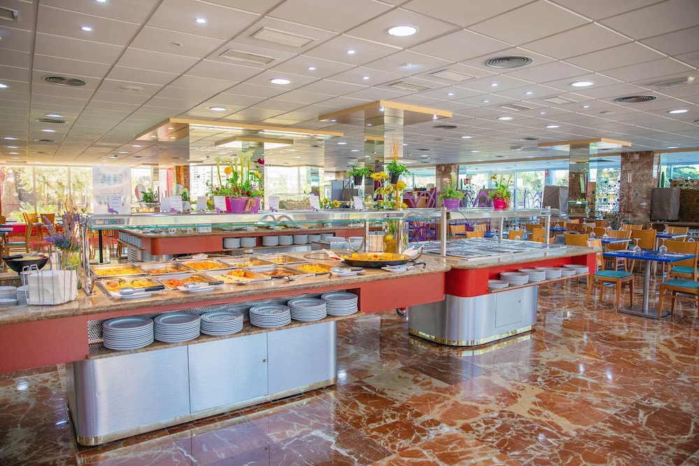 Hotel Servigroup Torre Dorada — Restaurant & bars in Benidorm, Valencian Community