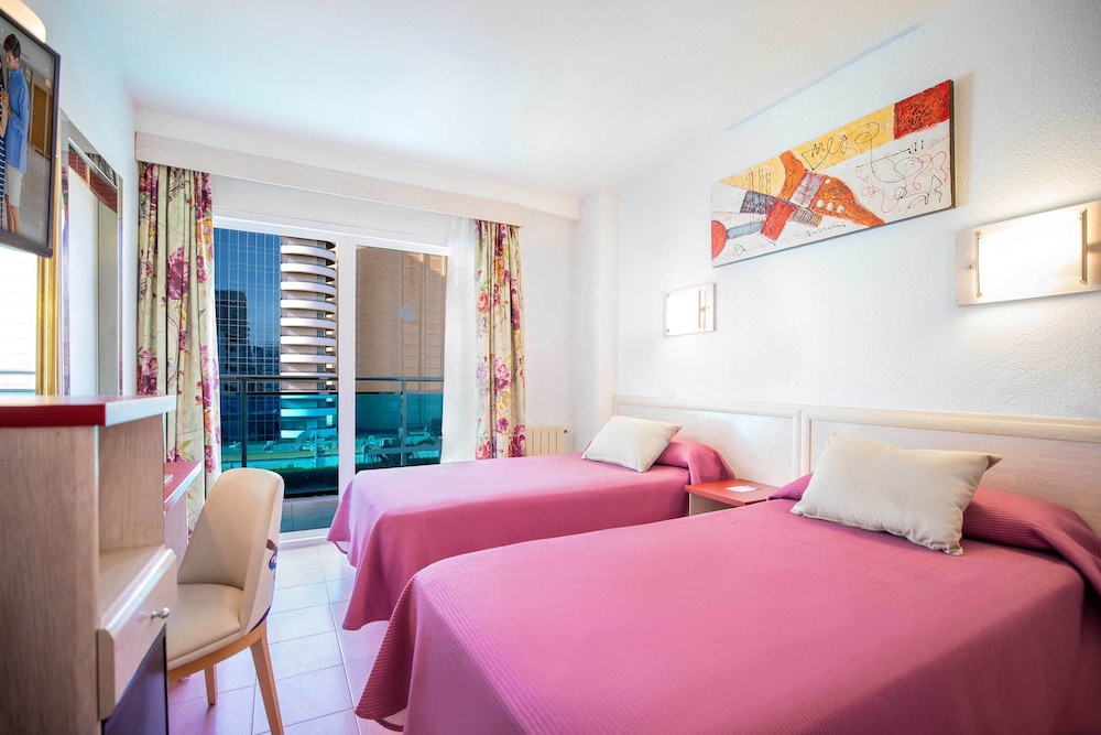 Hotel Servigroup Venus — Hotel rooms in Benidorm, Valencian Community