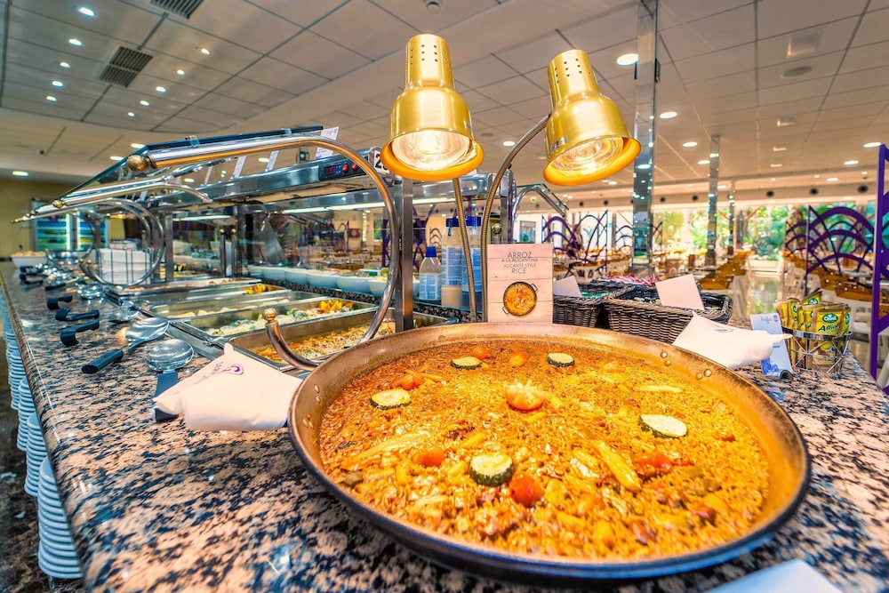 Hotel Servigroup Venus — Restaurant & bars in Benidorm, Valencian Community